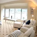 2 Bedroom Harbour View In