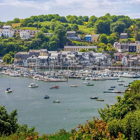 Apartment 2 Bedroom Harbour View In Kinsale