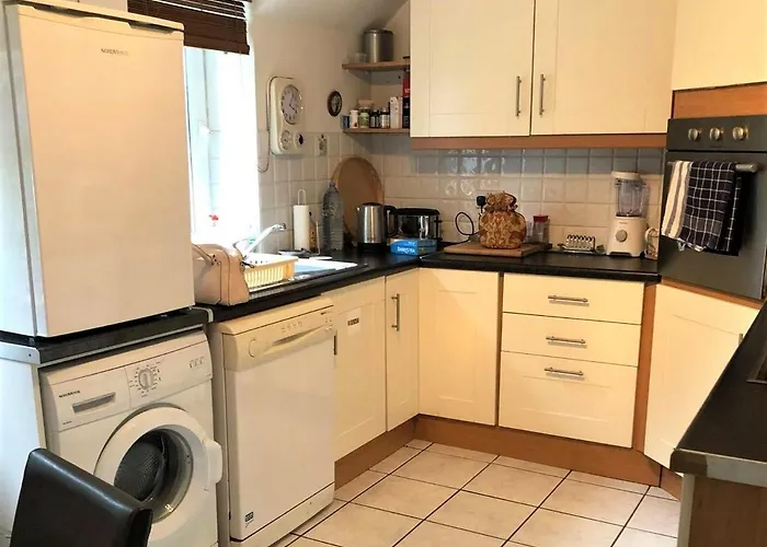 2 Bedroom Harbour View In Kinsale