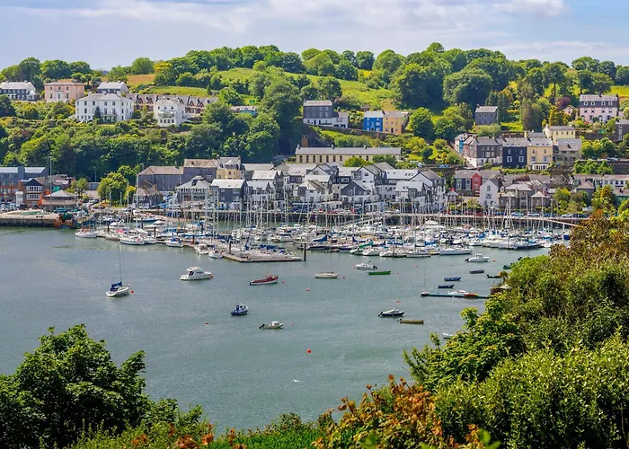 아파트 2 Bedroom Harbour View In 킨세일